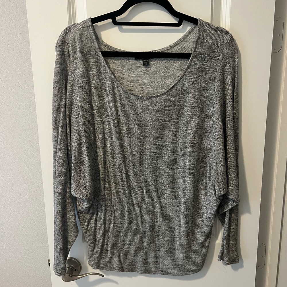 Sweater - Picture 3 of 3